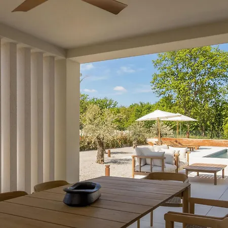 Stunning In Snasici With Sauna * Veligolji